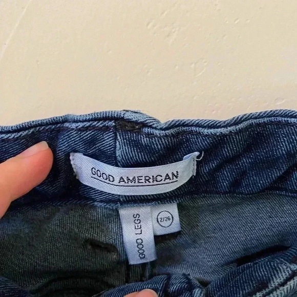 GOOD AMERICAN GOOD LEGS SKINNY JEANS WITH RAW HEM DARK BLUE JEANS SIZE 2/26 - Picture 4 of 5